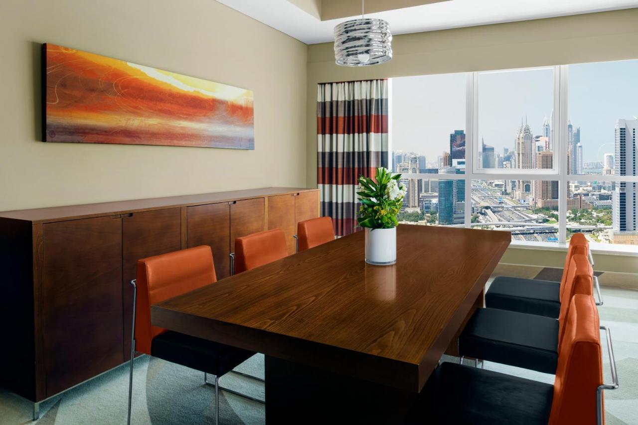 Novotel Dubai Al Barsha Dış mekan fotoğraf