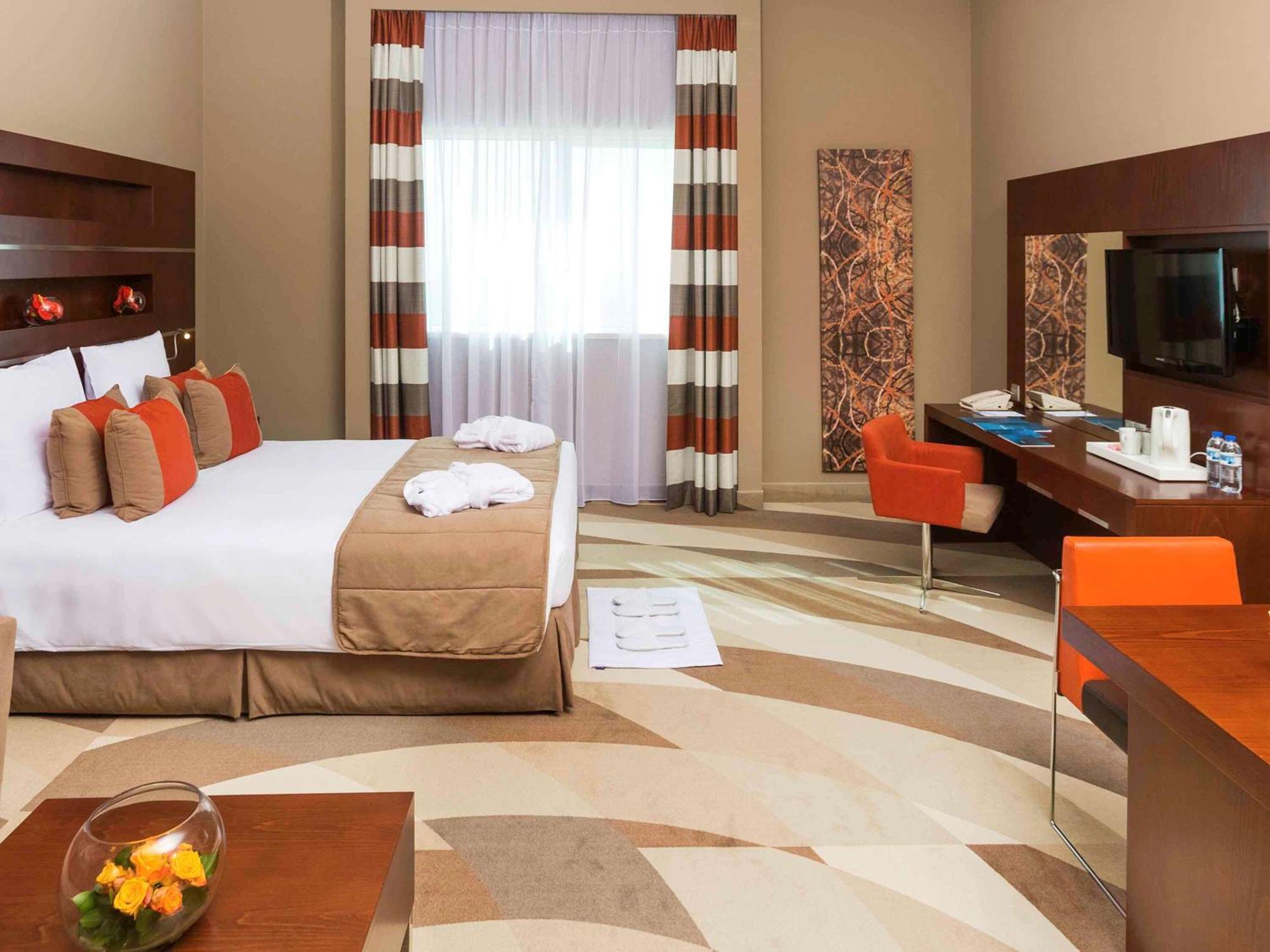 Novotel Dubai Al Barsha Dış mekan fotoğraf